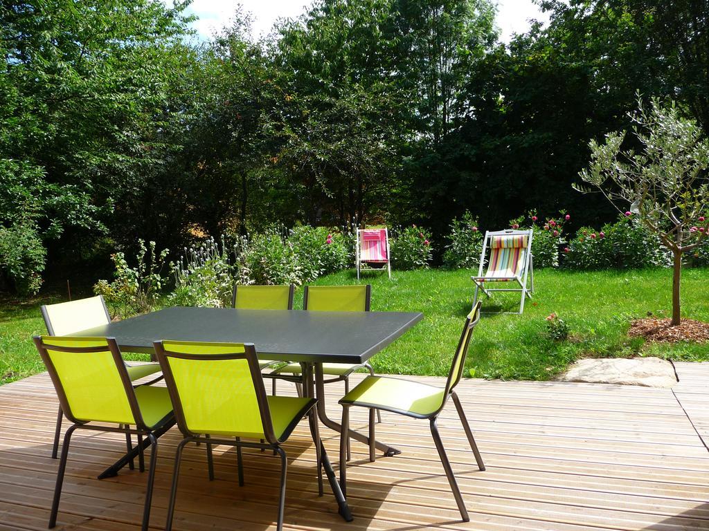 Le Jardin Aux Oiseaux Bed and Breakfast Férel Δωμάτιο φωτογραφία