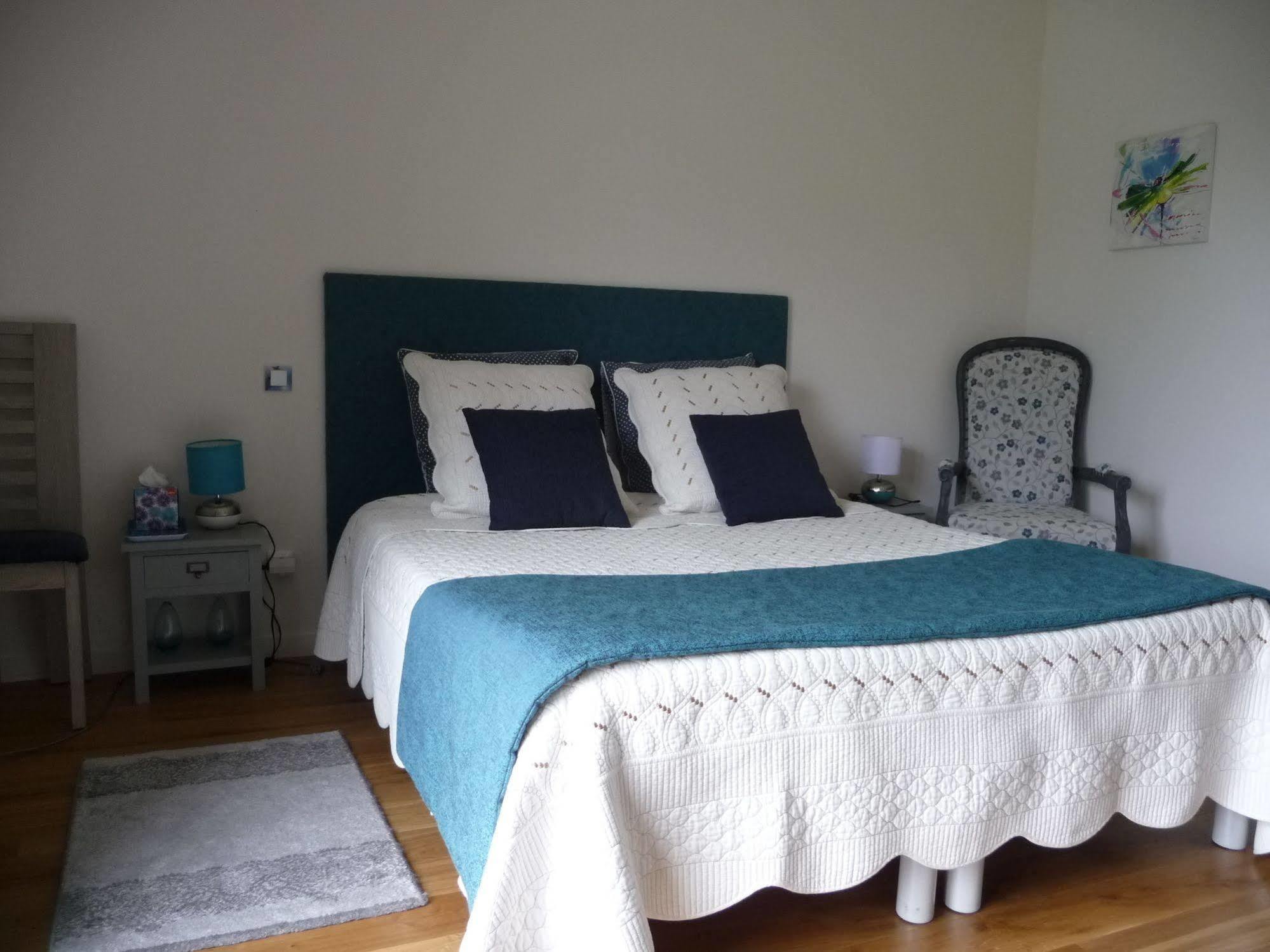 Le Jardin Aux Oiseaux Bed and Breakfast Férel Εξωτερικό φωτογραφία